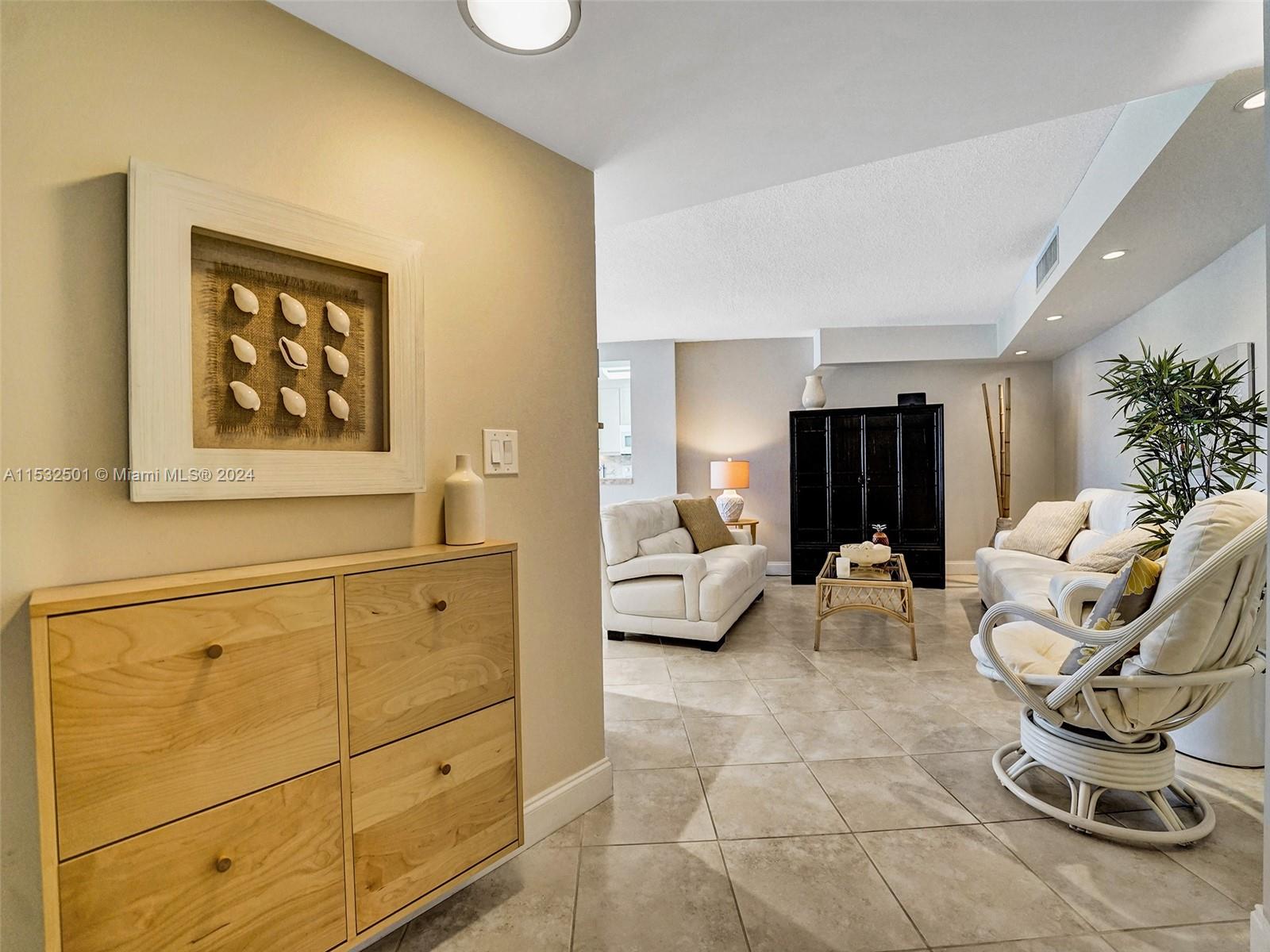 100 Golden Isles Dr 1105, Hallandale Beach, Florida 33009, 2 Bedrooms Bedrooms, ,2 BathroomsBathrooms,Residential,For Sale,100 Golden Isles Dr 1105,A11532501