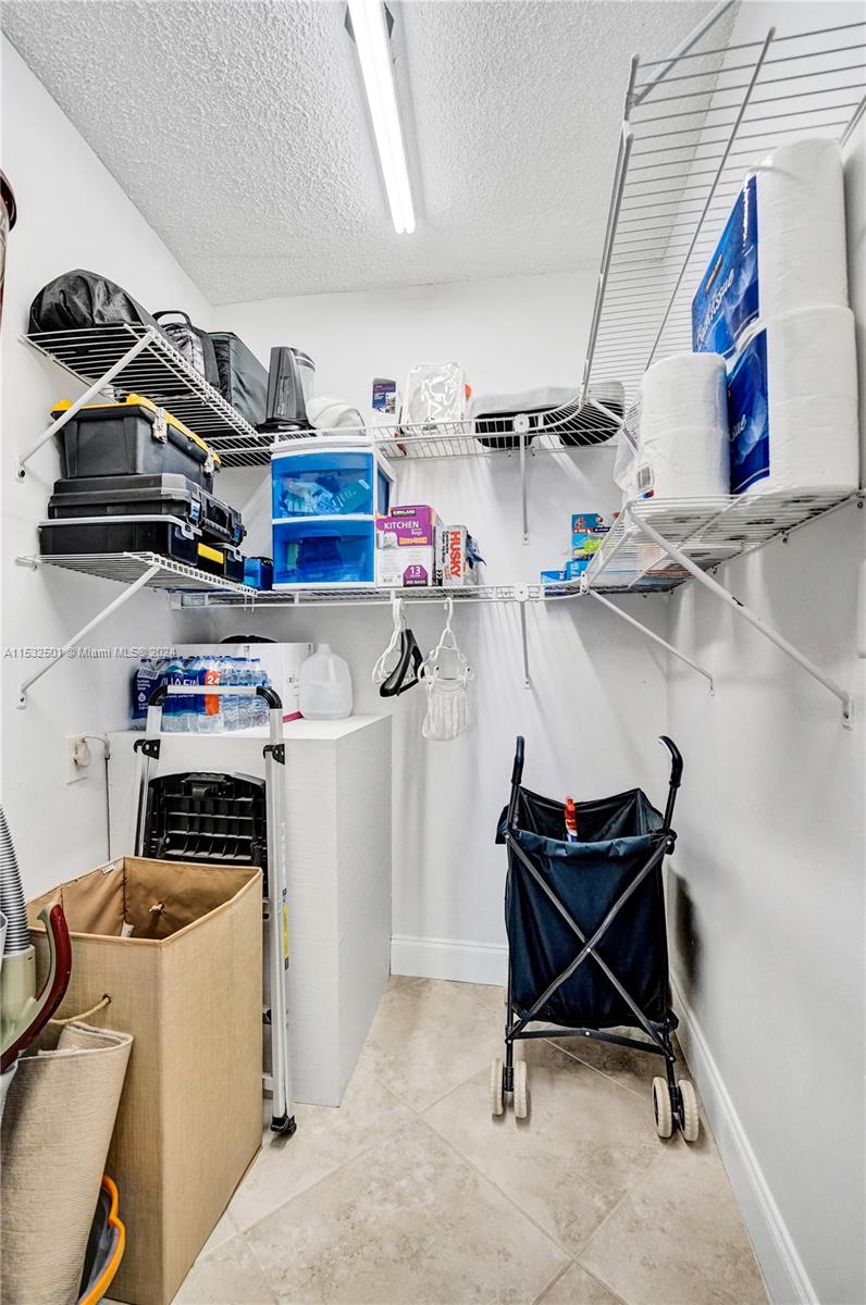 100 Golden Isles Dr 1105, Hallandale Beach, Florida 33009, 2 Bedrooms Bedrooms, ,2 BathroomsBathrooms,Residential,For Sale,100 Golden Isles Dr 1105,A11532501