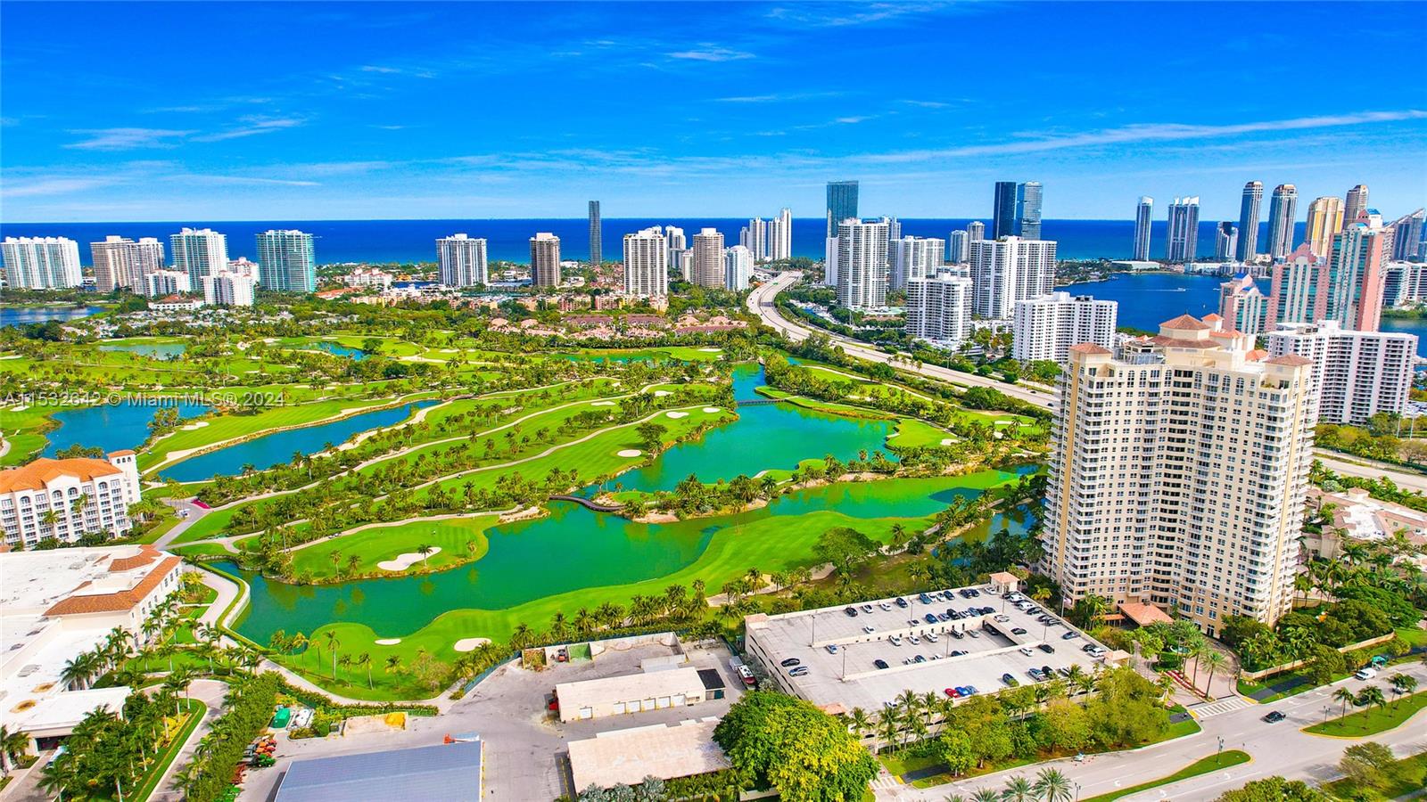 19501 W Country Club Dr 1610, Aventura, Florida 33180, 2 Bedrooms Bedrooms, ,2 BathroomsBathrooms,Residentiallease,For Rent,19501 W Country Club Dr 1610,A11532642