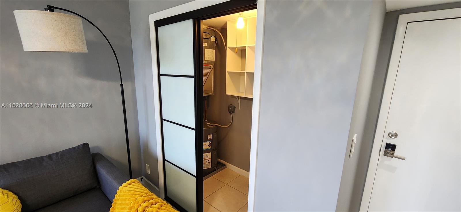 1700 Pierce Street 703, Hollywood, Florida 33020, 1 Bedroom Bedrooms, ,1 BathroomBathrooms,Residential,For Sale,1700 Pierce Street 703,A11528066