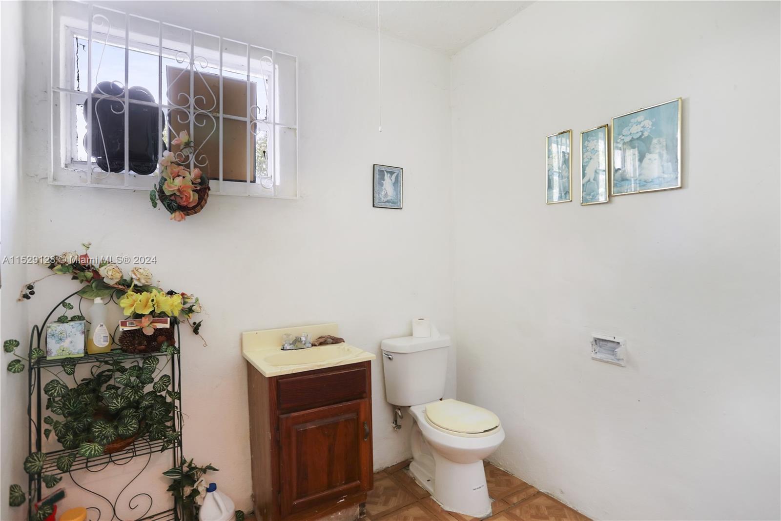 736 SW 6th Ave, Homestead, Florida 33030, ,Residential,For Sale,736 SW 6th Ave,A11529128