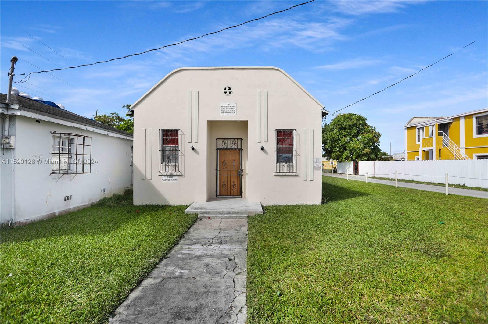 736 SW 6th Ave, Homestead, Florida 33030, ,Residential,For Sale,736 SW 6th Ave,A11529128