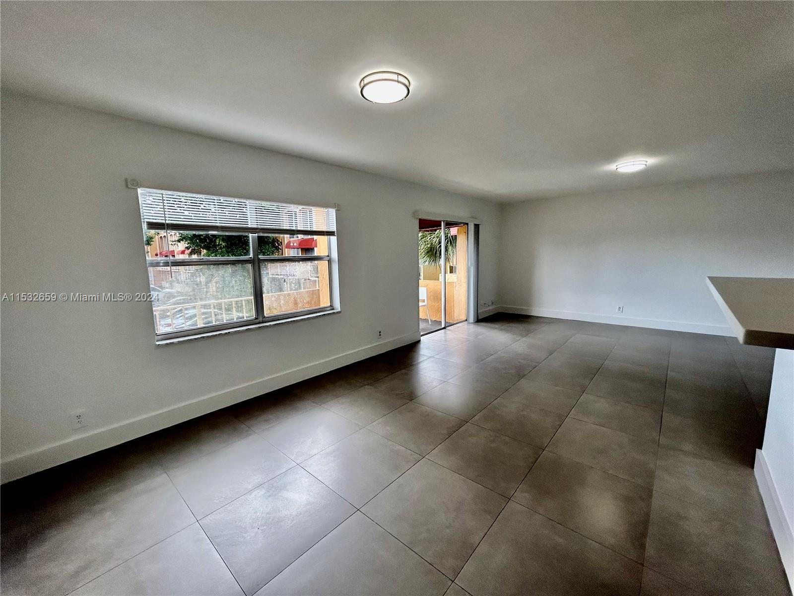 17911 NW 68th Ave O203, Hialeah, Florida 33015, 2 Bedrooms Bedrooms, ,2 BathroomsBathrooms,Residential,For Sale,17911 NW 68th Ave O203,A11532659