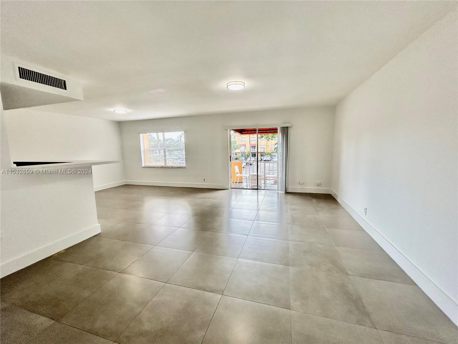 17911 NW 68th Ave O203, Hialeah, Florida 33015, 2 Bedrooms Bedrooms, ,2 BathroomsBathrooms,Residential,For Sale,17911 NW 68th Ave O203,A11532659