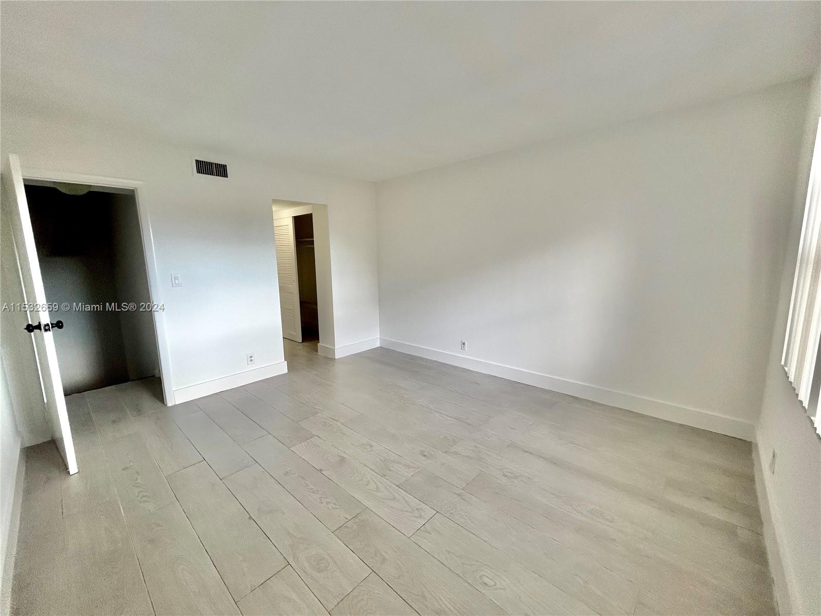 17911 NW 68th Ave O203, Hialeah, Florida 33015, 2 Bedrooms Bedrooms, ,2 BathroomsBathrooms,Residential,For Sale,17911 NW 68th Ave O203,A11532659