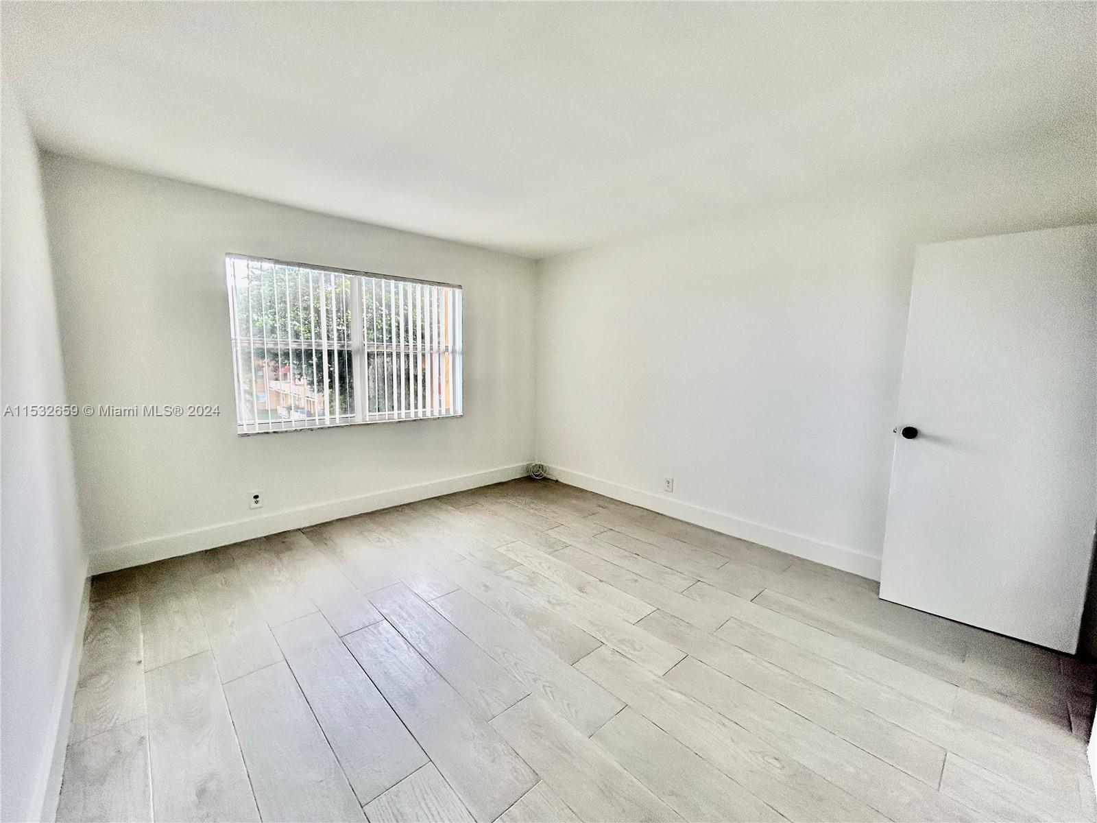 17911 NW 68th Ave O203, Hialeah, Florida 33015, 2 Bedrooms Bedrooms, ,2 BathroomsBathrooms,Residential,For Sale,17911 NW 68th Ave O203,A11532659