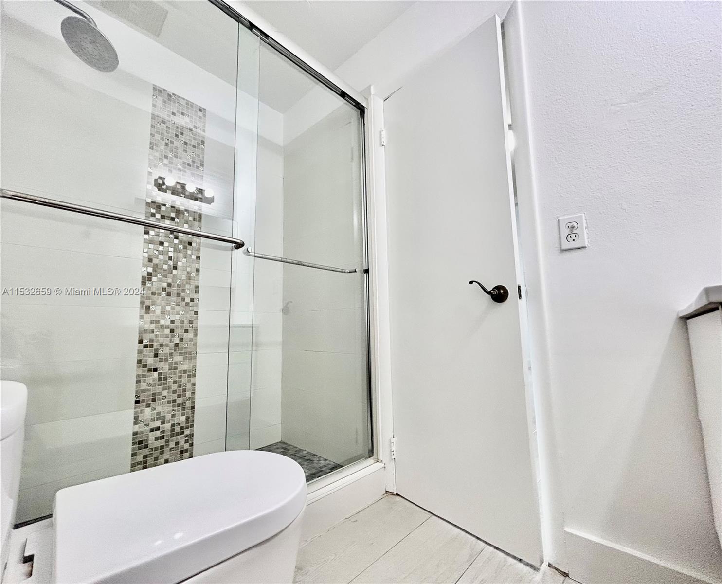 17911 NW 68th Ave O203, Hialeah, Florida 33015, 2 Bedrooms Bedrooms, ,2 BathroomsBathrooms,Residential,For Sale,17911 NW 68th Ave O203,A11532659