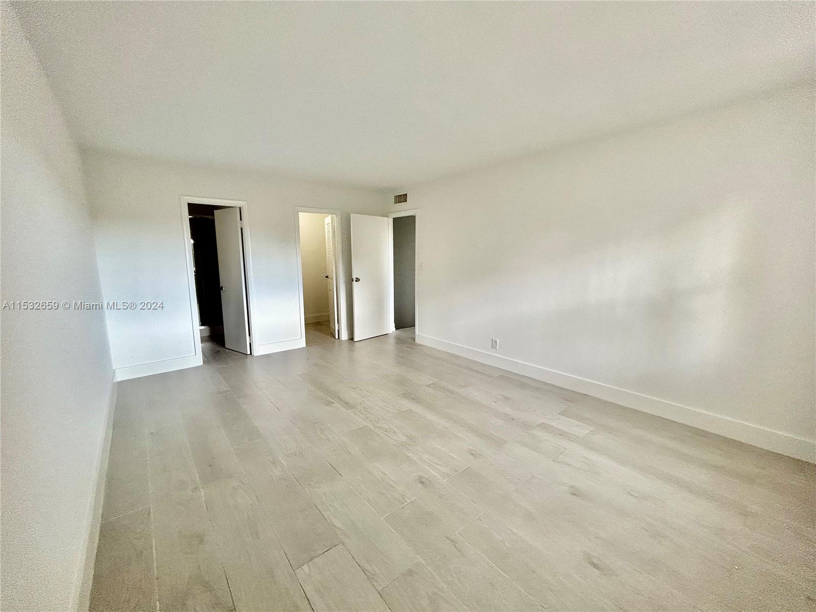 17911 NW 68th Ave O203, Hialeah, Florida 33015, 2 Bedrooms Bedrooms, ,2 BathroomsBathrooms,Residential,For Sale,17911 NW 68th Ave O203,A11532659