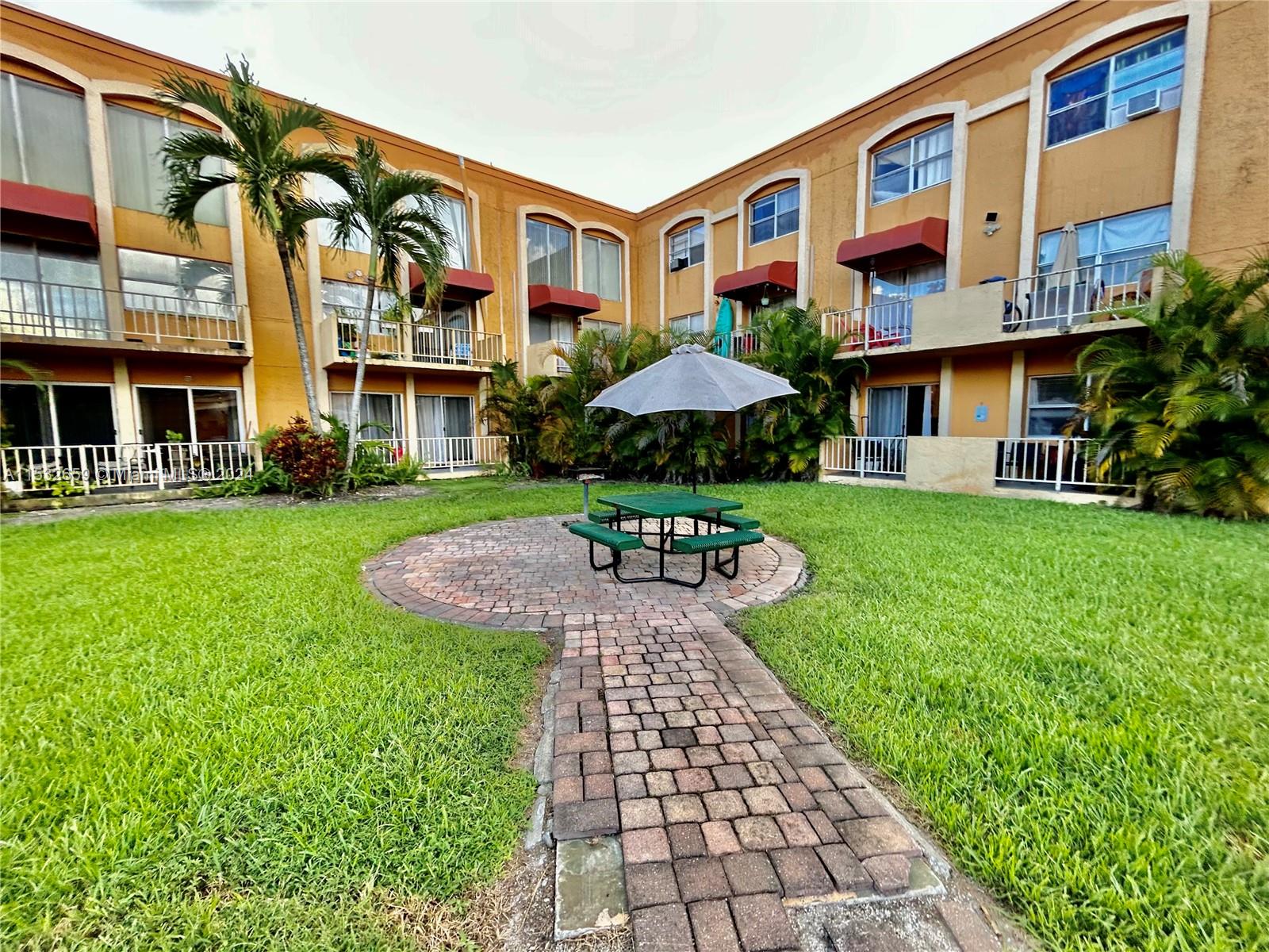 17911 NW 68th Ave O203, Hialeah, Florida 33015, 2 Bedrooms Bedrooms, ,2 BathroomsBathrooms,Residential,For Sale,17911 NW 68th Ave O203,A11532659