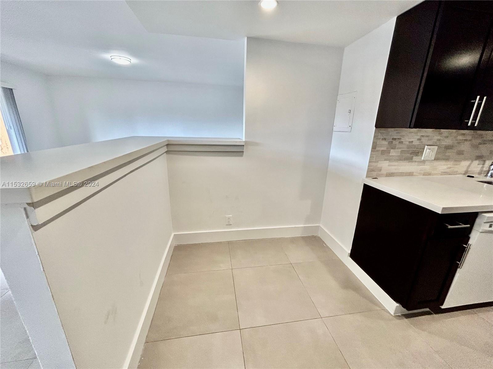 17911 NW 68th Ave O203, Hialeah, Florida 33015, 2 Bedrooms Bedrooms, ,2 BathroomsBathrooms,Residential,For Sale,17911 NW 68th Ave O203,A11532659