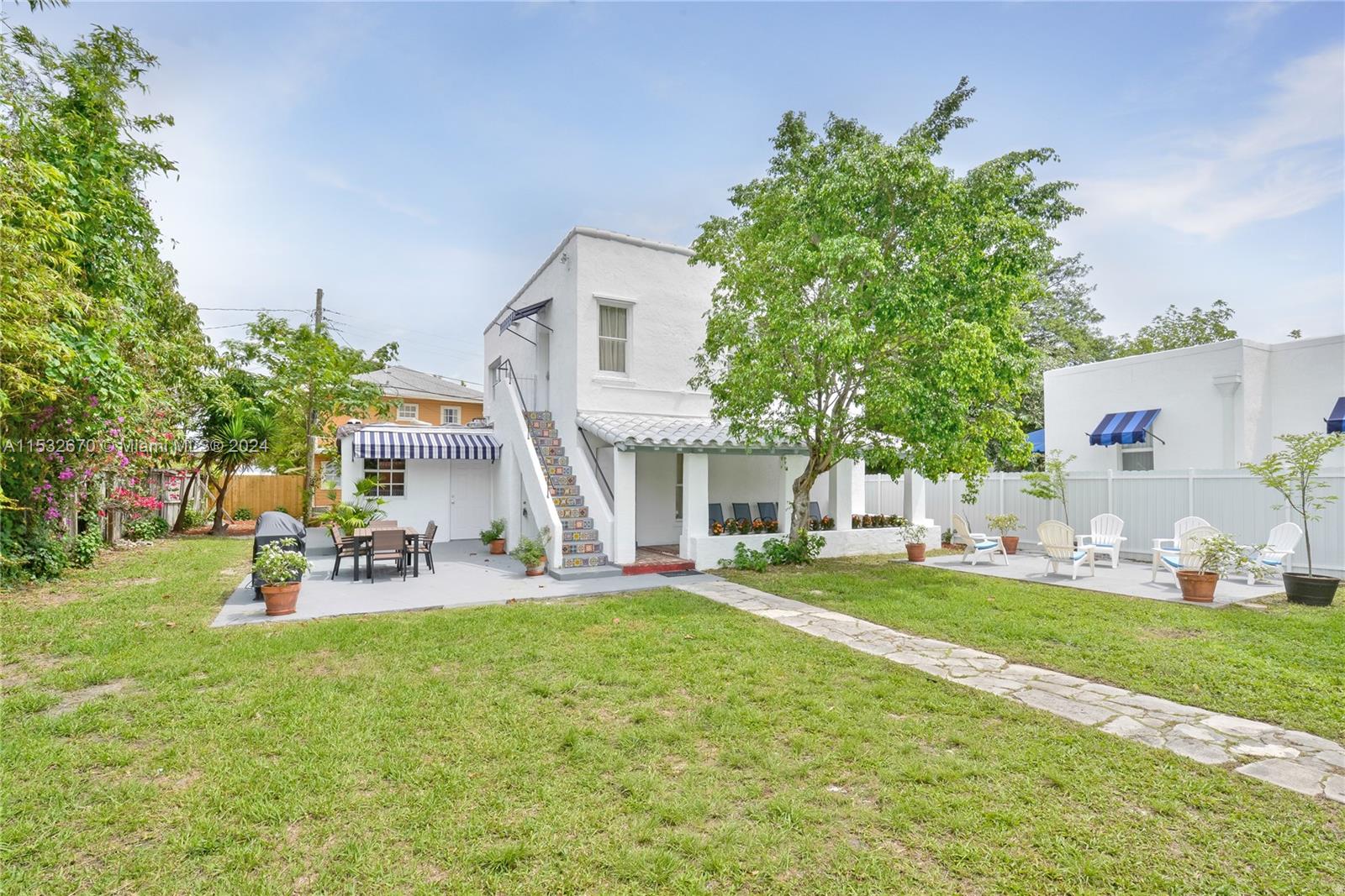 2255 SW 10th St A, Miami, Florida 33135, 2 Bedrooms Bedrooms, ,1 BathroomBathrooms,Residentiallease,For Rent,2255 SW 10th St A,A11532670