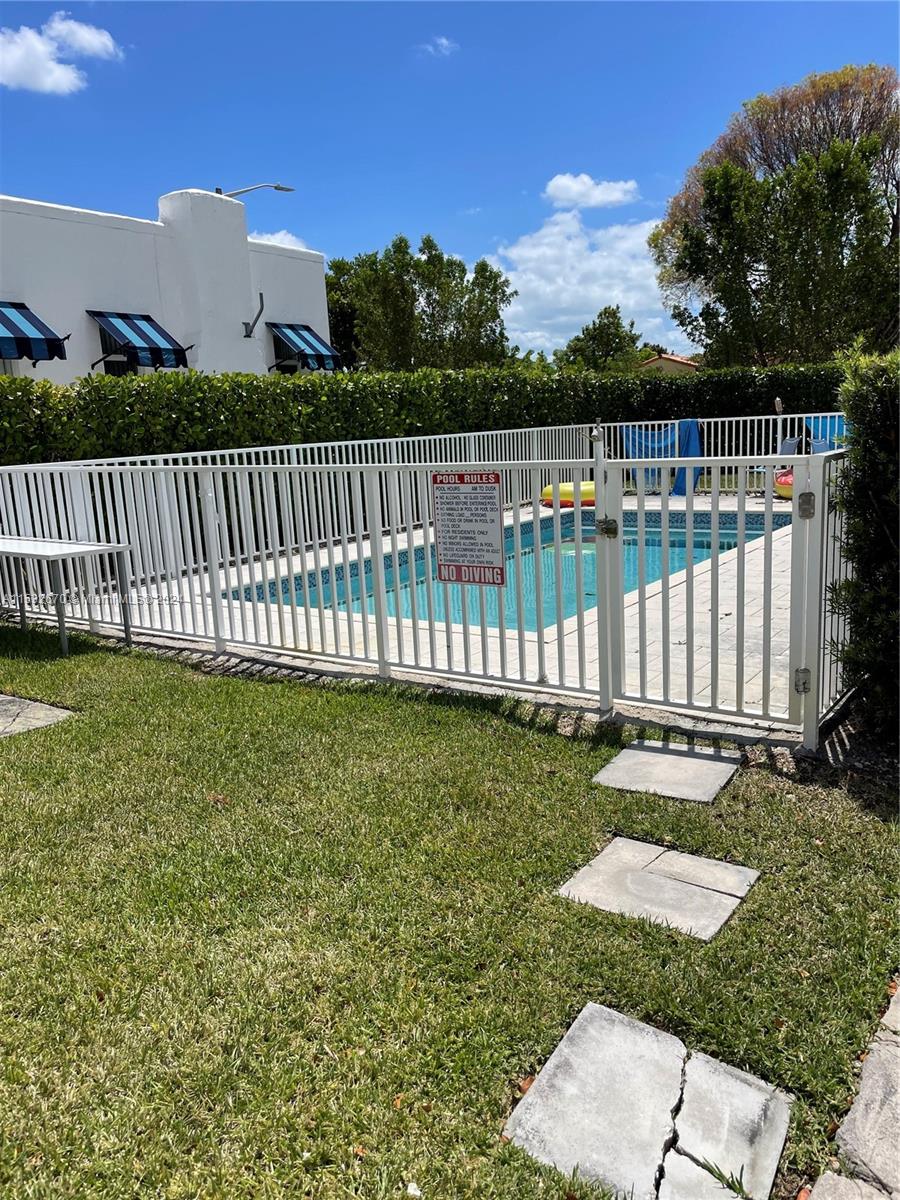 2255 SW 10th St A, Miami, Florida 33135, 2 Bedrooms Bedrooms, ,1 BathroomBathrooms,Residentiallease,For Rent,2255 SW 10th St A,A11532670