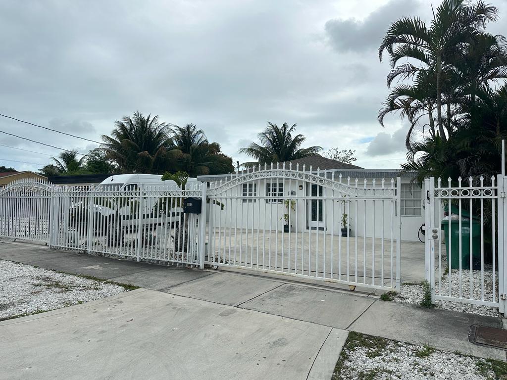 860 NW 113th St  For Sale A11531295, FL