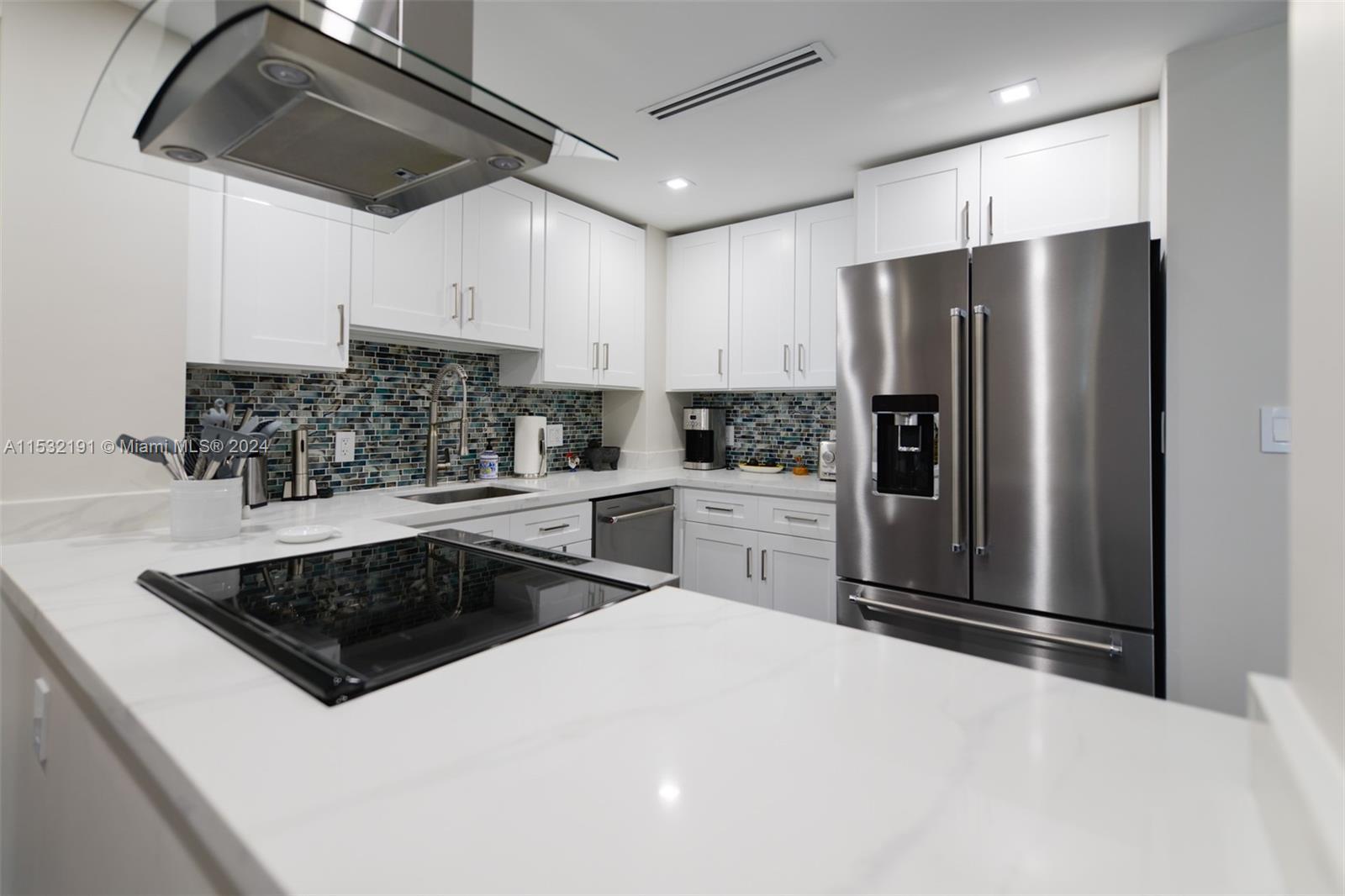 1950 S Ocean Dr 12G, Hallandale Beach, Florida 33009, 2 Bedrooms Bedrooms, ,2 BathroomsBathrooms,Residential,For Sale,1950 S Ocean Dr 12G,A11532191