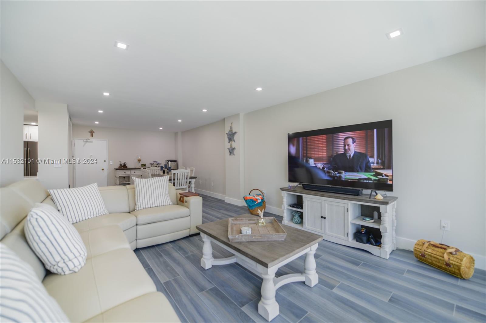 1950 S Ocean Dr 12G, Hallandale Beach, Florida 33009, 2 Bedrooms Bedrooms, ,2 BathroomsBathrooms,Residential,For Sale,1950 S Ocean Dr 12G,A11532191