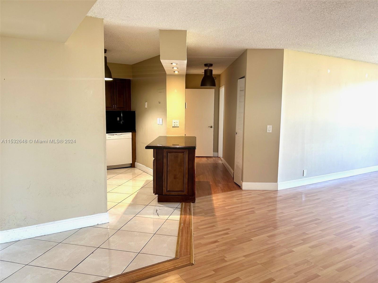 3400 NE 192nd St 1607, Aventura, Florida 33180, 2 Bedrooms Bedrooms, ,2 BathroomsBathrooms,Residential,For Sale,3400 NE 192nd St 1607,A11532648