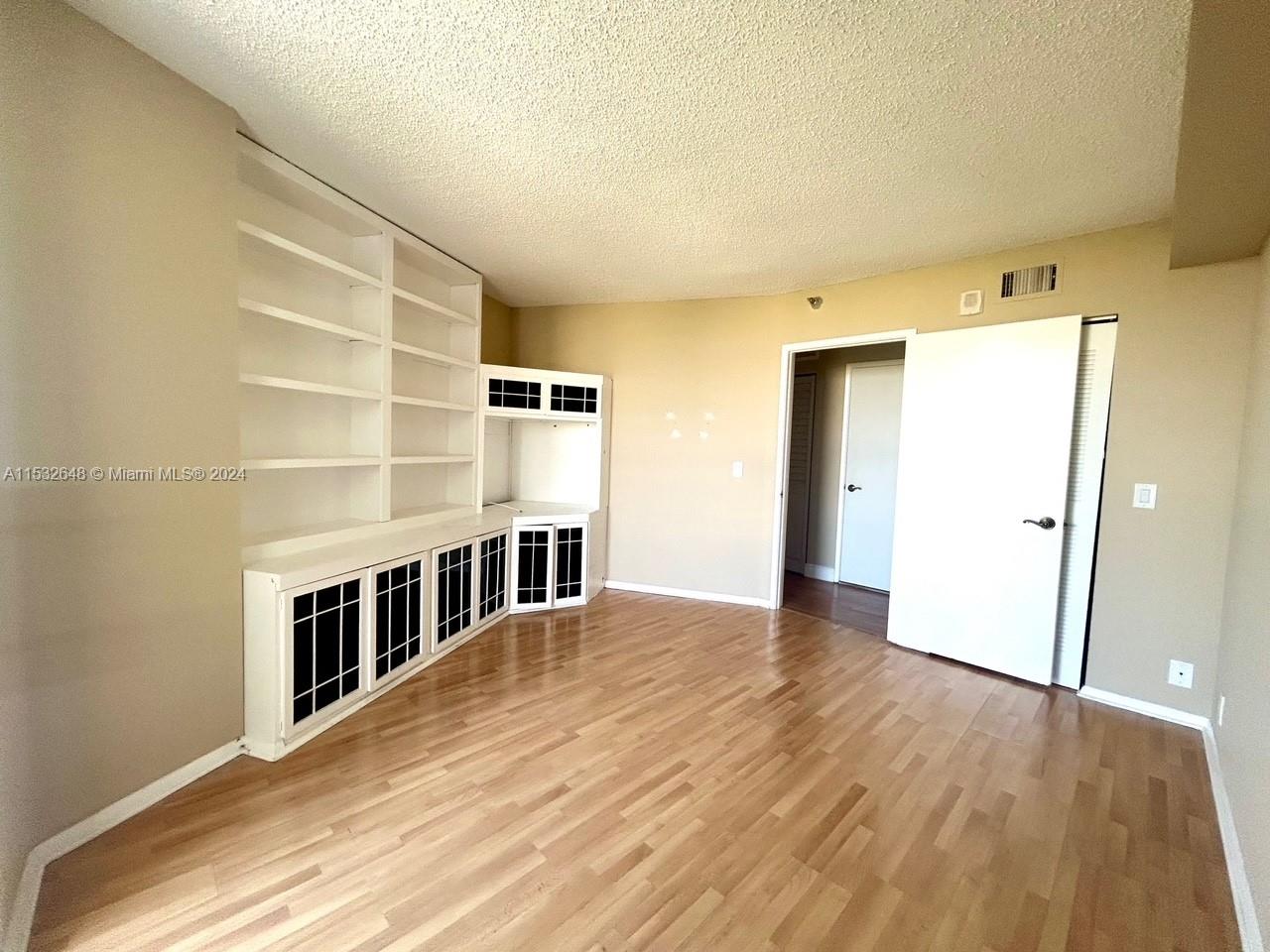 3400 NE 192nd St 1607, Aventura, Florida 33180, 2 Bedrooms Bedrooms, ,2 BathroomsBathrooms,Residential,For Sale,3400 NE 192nd St 1607,A11532648