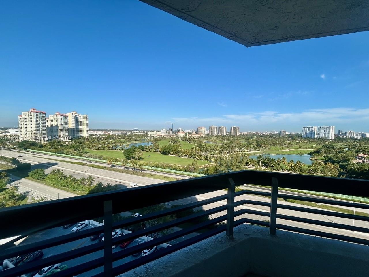 3400 NE 192nd St 1607, Aventura, Florida 33180, 2 Bedrooms Bedrooms, ,2 BathroomsBathrooms,Residential,For Sale,3400 NE 192nd St 1607,A11532648