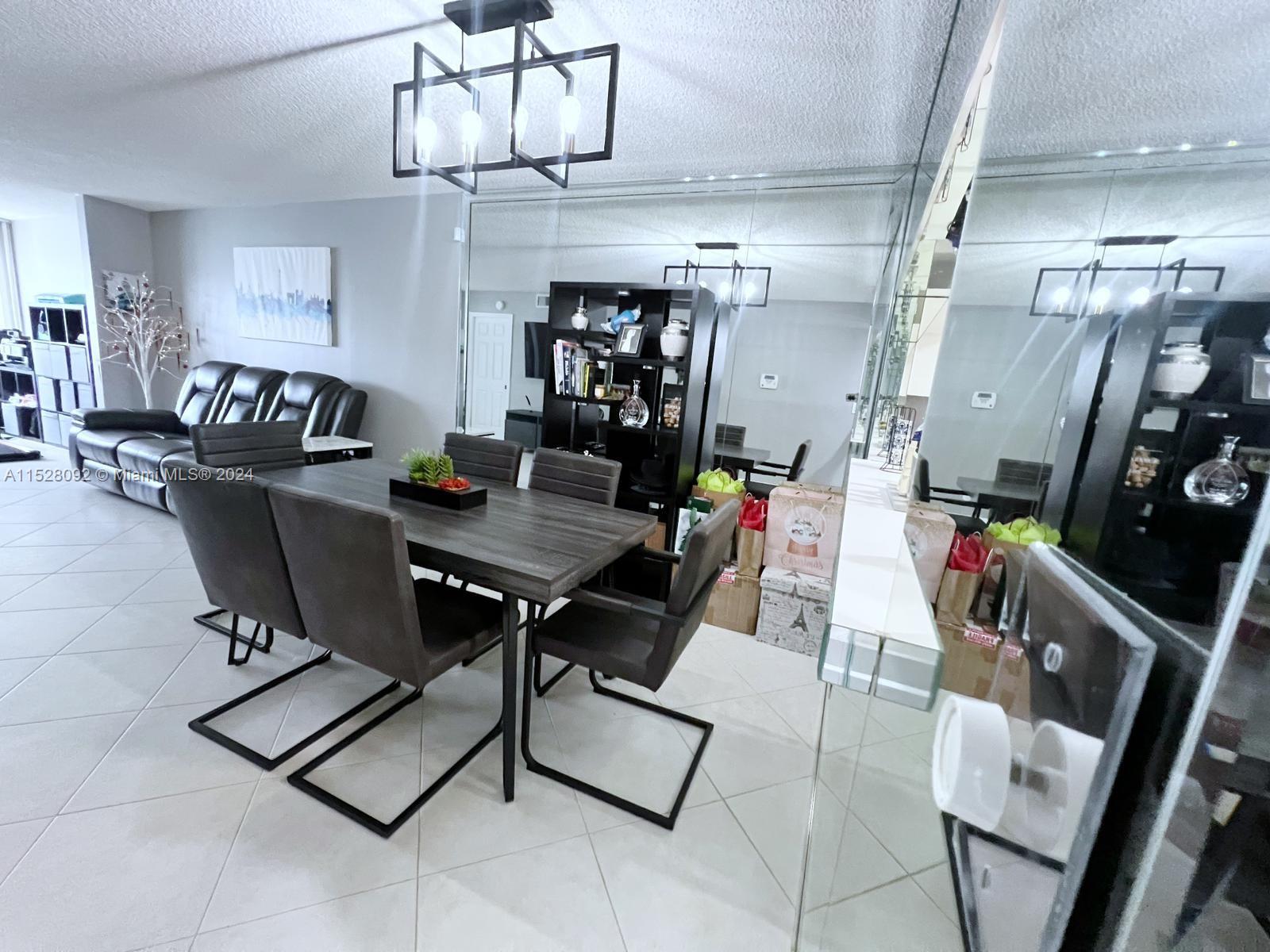 7248 S Devon Dr 104, Tamarac, Florida 33321, 2 Bedrooms Bedrooms, ,2 BathroomsBathrooms,Residential,For Sale,7248 S Devon Dr 104,A11528092