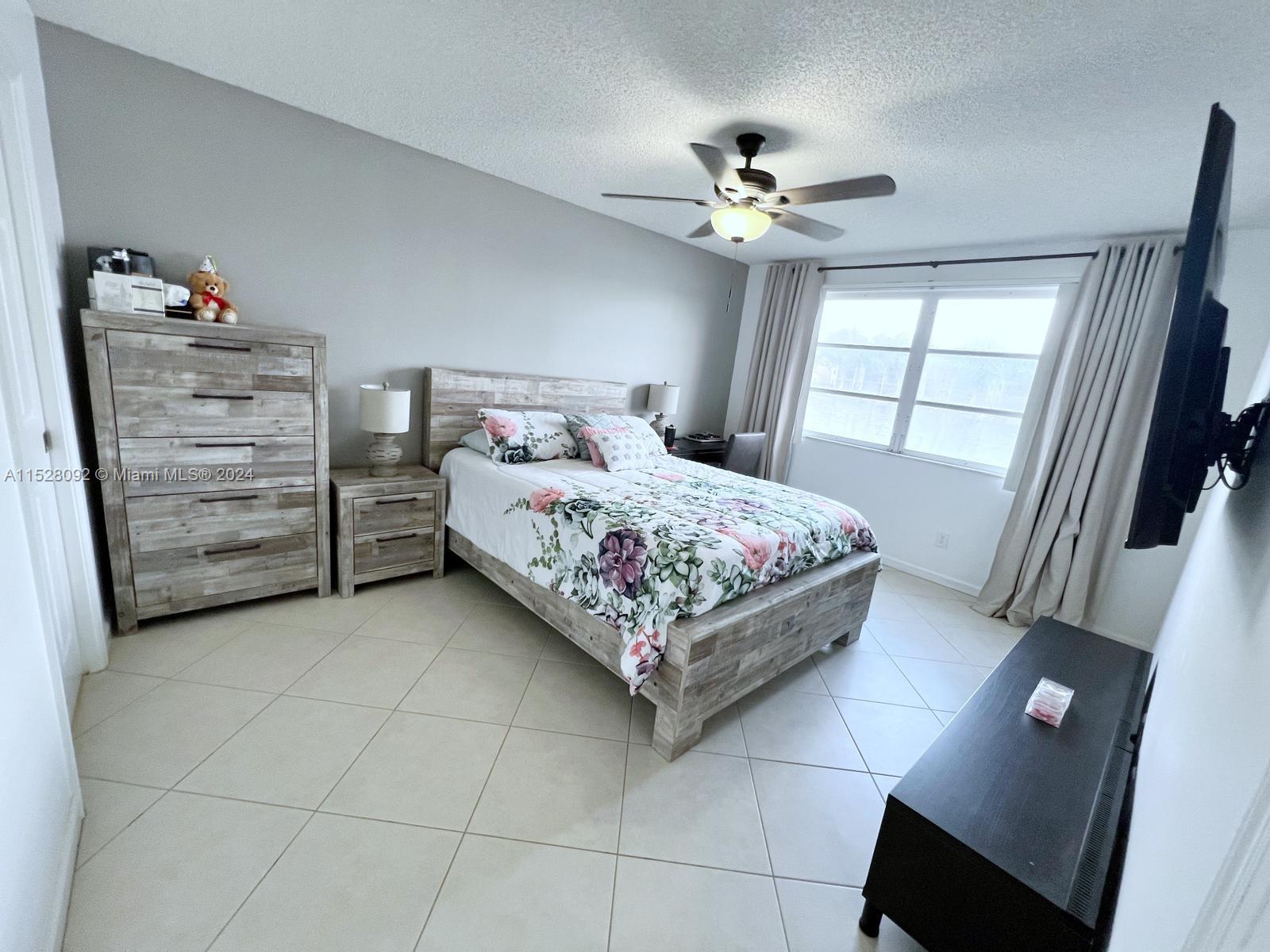 7248 S Devon Dr 104, Tamarac, Florida 33321, 2 Bedrooms Bedrooms, ,2 BathroomsBathrooms,Residential,For Sale,7248 S Devon Dr 104,A11528092