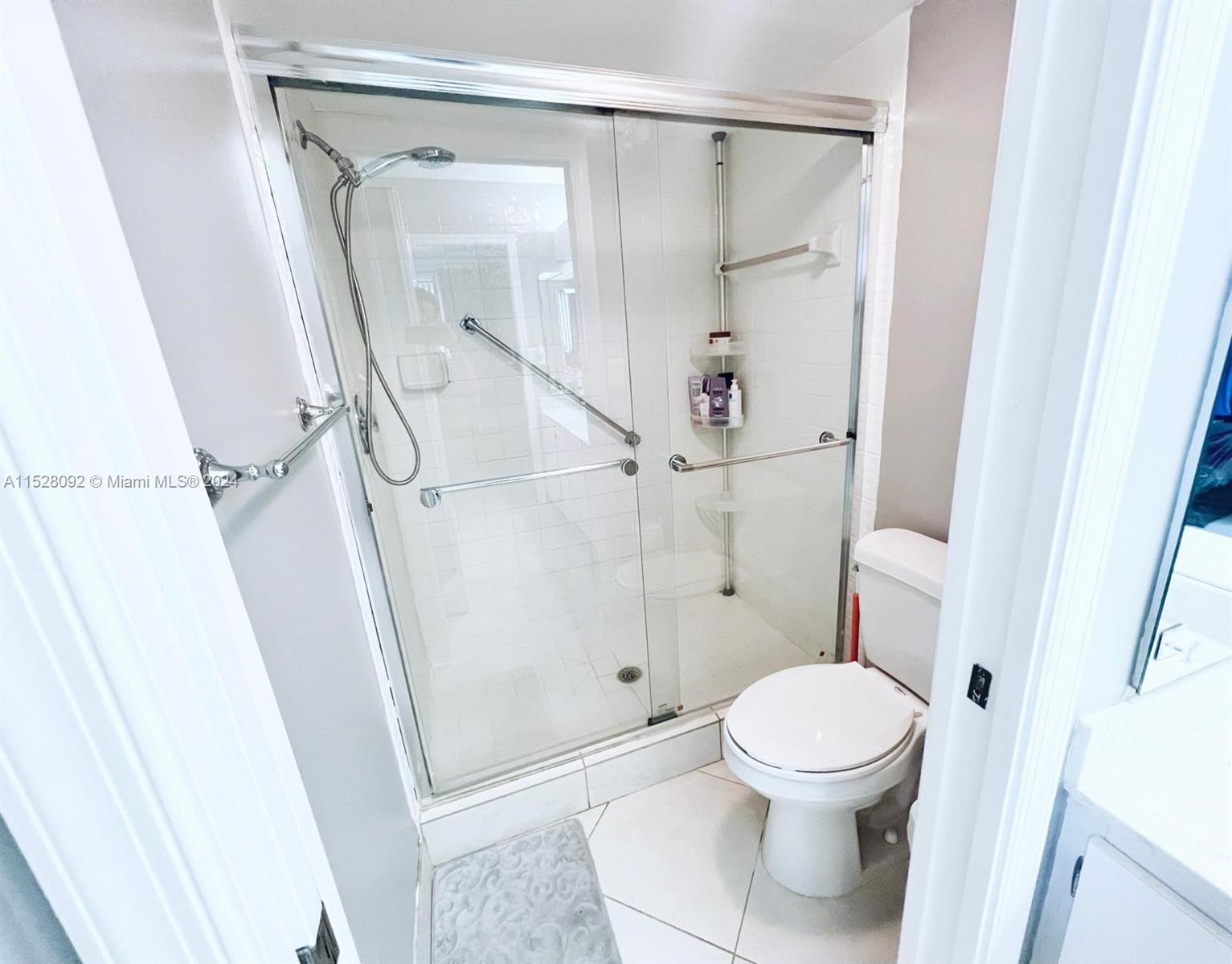 7248 S Devon Dr 104, Tamarac, Florida 33321, 2 Bedrooms Bedrooms, ,2 BathroomsBathrooms,Residential,For Sale,7248 S Devon Dr 104,A11528092