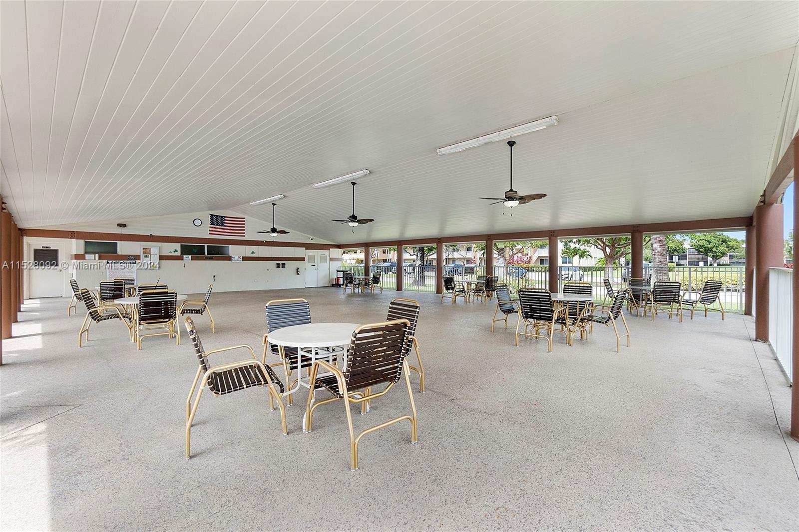 7248 S Devon Dr 104, Tamarac, Florida 33321, 2 Bedrooms Bedrooms, ,2 BathroomsBathrooms,Residential,For Sale,7248 S Devon Dr 104,A11528092