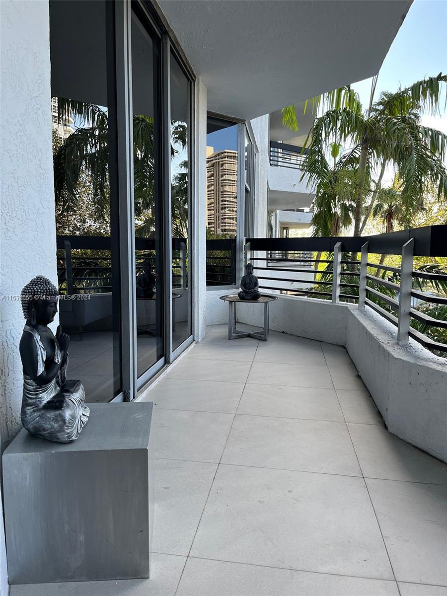 3600 Mystic Pointe Dr 409, Aventura, Florida 33180, 2 Bedrooms Bedrooms, ,2 BathroomsBathrooms,Residentiallease,For Rent,3600 Mystic Pointe Dr 409,A11532655