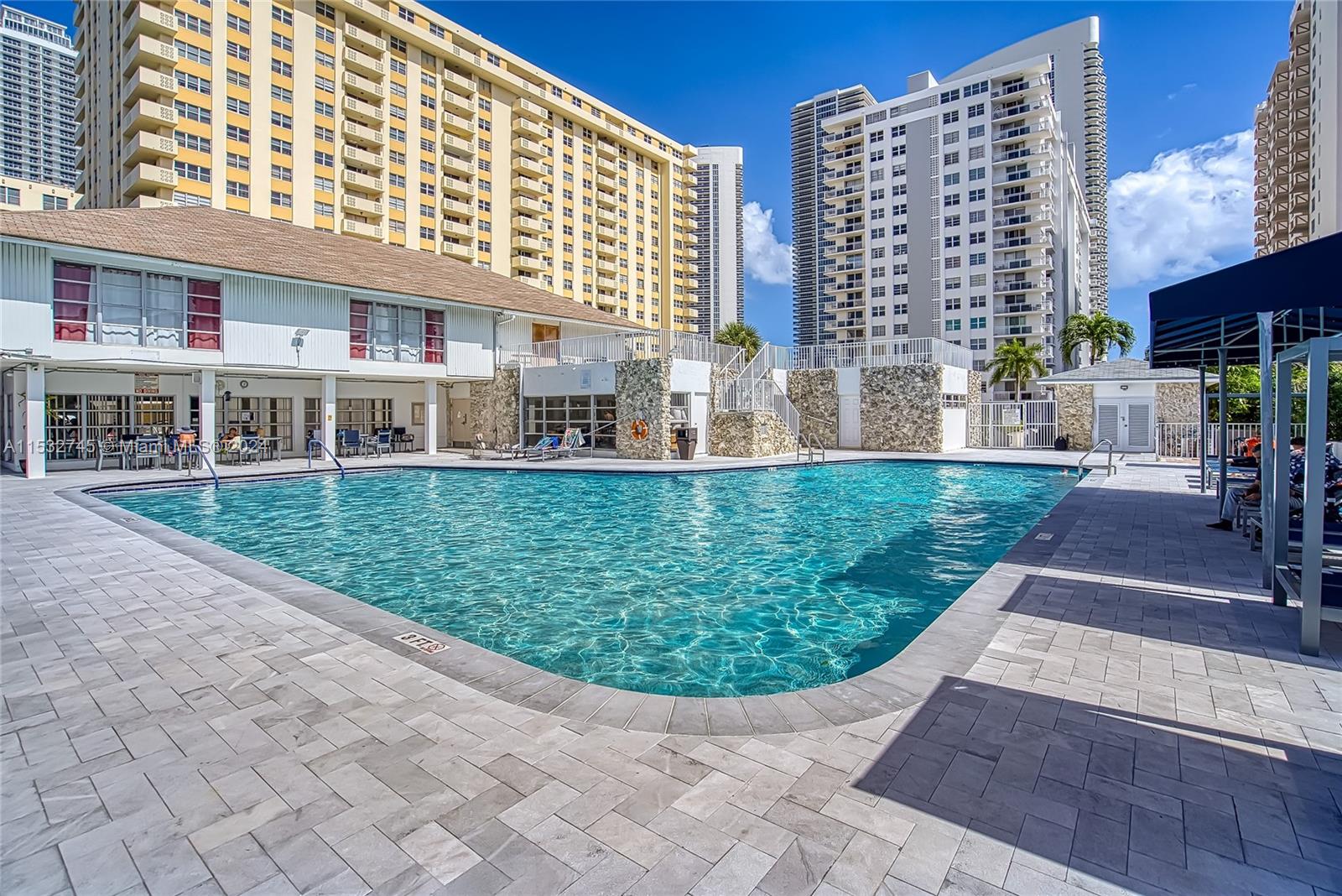 1849 S Ocean Dr 710, Hallandale Beach, Florida 33009, 1 Bedroom Bedrooms, ,1 BathroomBathrooms,Residential,For Sale,1849 S Ocean Dr 710,A11532745