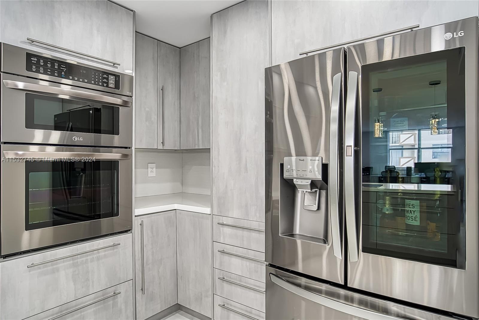 1849 S Ocean Dr 710, Hallandale Beach, Florida 33009, 1 Bedroom Bedrooms, ,1 BathroomBathrooms,Residential,For Sale,1849 S Ocean Dr 710,A11532745