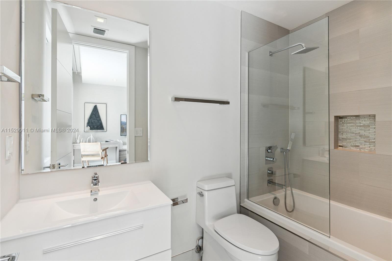 4060 Woodridge Rd, Miami, FL, 33133 United States, 4 Bedrooms Bedrooms, ,4 BathroomsBathrooms,Residential,For Sale,Woodridge Rd,A11529911