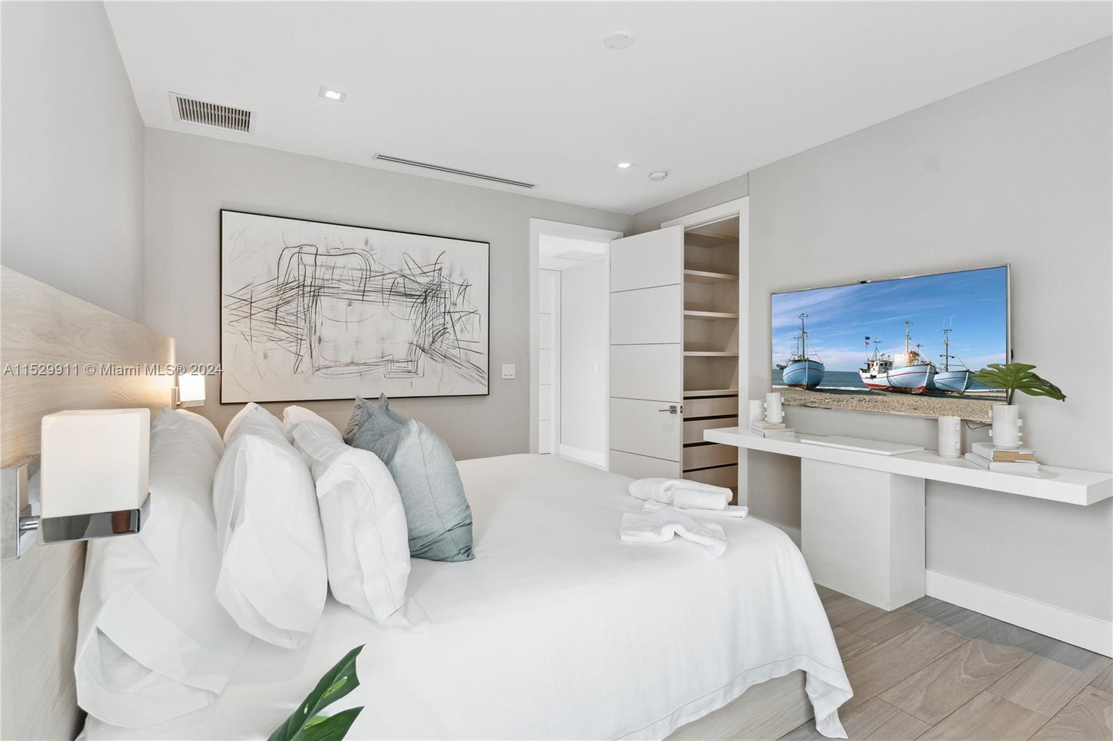 4060 Woodridge Rd, Miami, FL, 33133 United States, 4 Bedrooms Bedrooms, ,4 BathroomsBathrooms,Residential,For Sale,Woodridge Rd,A11529911