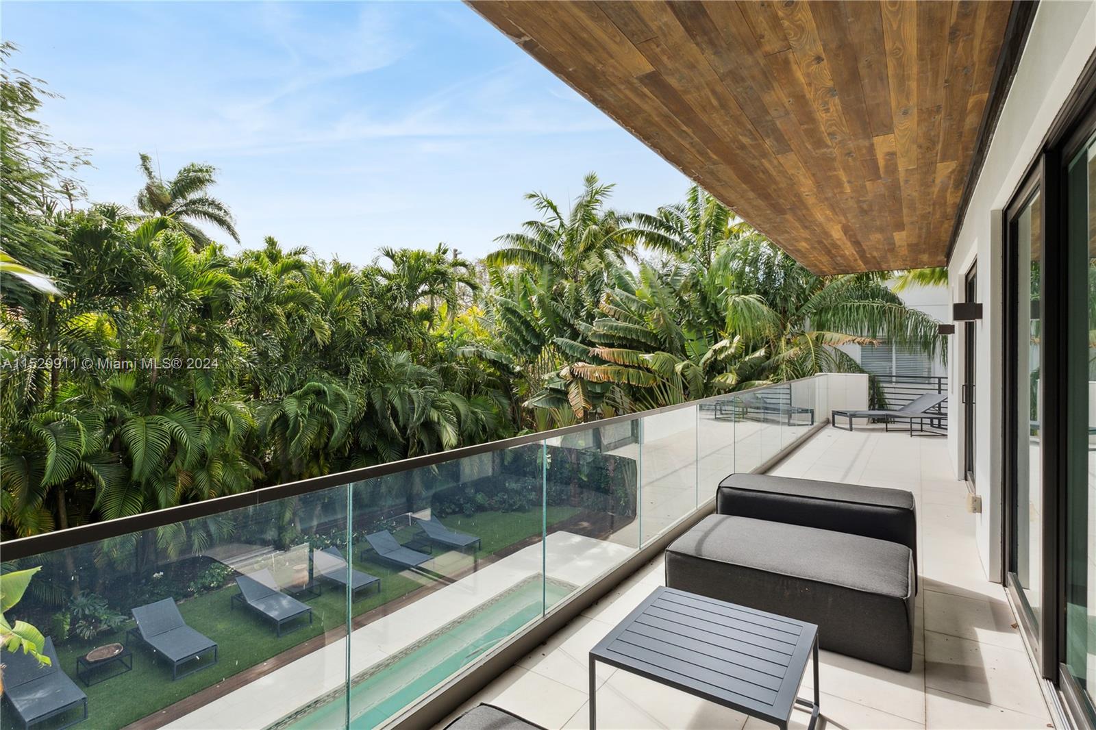 4060 Woodridge Rd, Miami, FL, 33133 United States, 4 Bedrooms Bedrooms, ,4 BathroomsBathrooms,Residential,For Sale,Woodridge Rd,A11529911