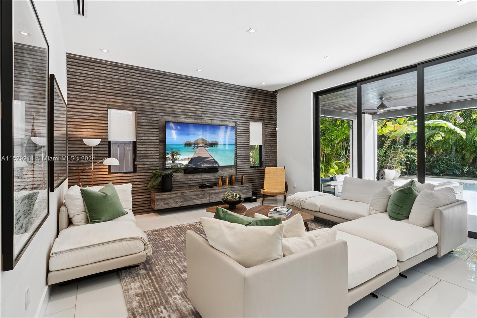 4060 Woodridge Rd, Miami, FL, 33133 United States, 4 Bedrooms Bedrooms, ,4 BathroomsBathrooms,Residential,For Sale,Woodridge Rd,A11529911