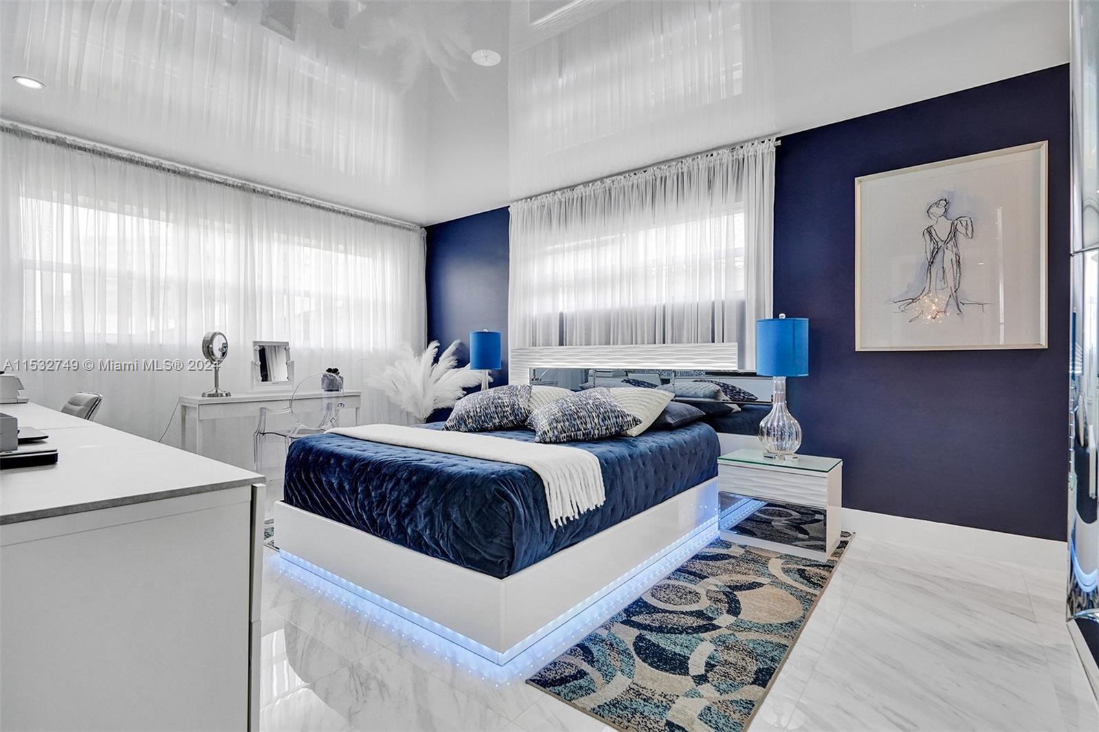 2600 Diana Dr 320, Hallandale Beach, Florida 33009, 1 Bedroom Bedrooms, ,2 BathroomsBathrooms,Residentiallease,For Rent,2600 Diana Dr 320,A11532749