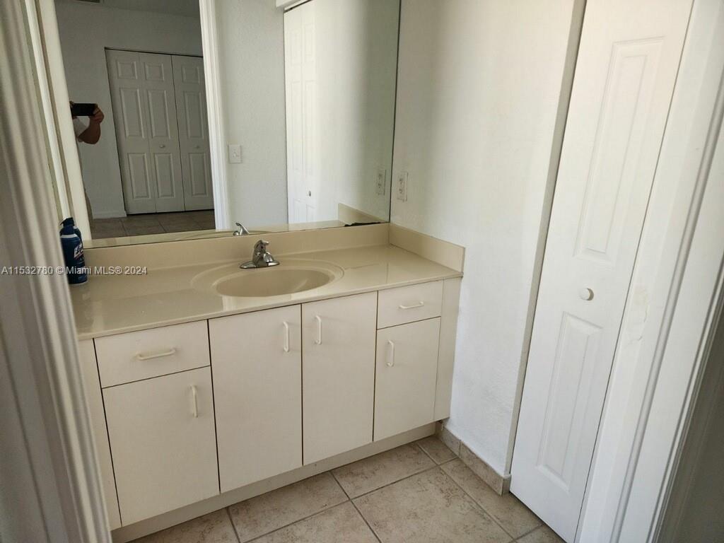 13572 SW 287th Ter, Homestead, Florida 33033, 4 Bedrooms Bedrooms, ,2 BathroomsBathrooms,Residential,For Sale,13572 SW 287th Ter,A11532780