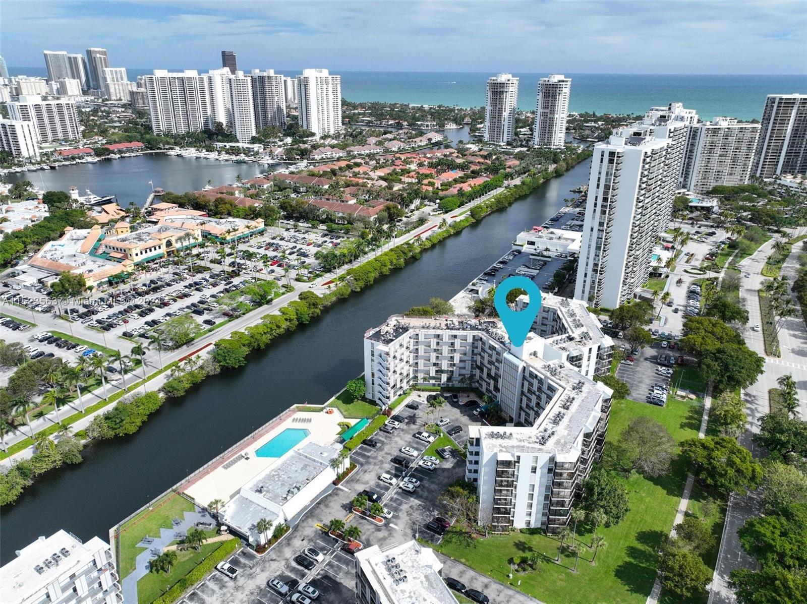 3475 N Country Club Dr 709, Aventura, Florida 33180, 1 Bedroom Bedrooms, ,1 BathroomBathrooms,Residential,For Sale,3475 N Country Club Dr 709,A11523563