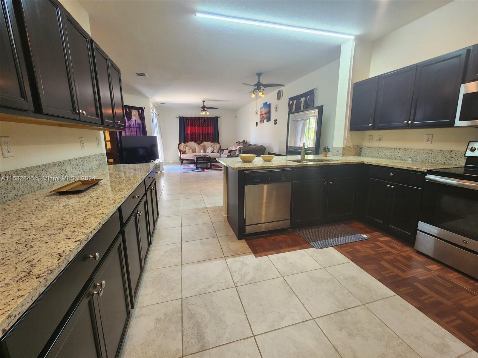 11765 SW 249th Ter, Homestead, Florida 33032, 3 Bedrooms Bedrooms, ,2 BathroomsBathrooms,Residential,For Sale,11765 SW 249th Ter,A11532846