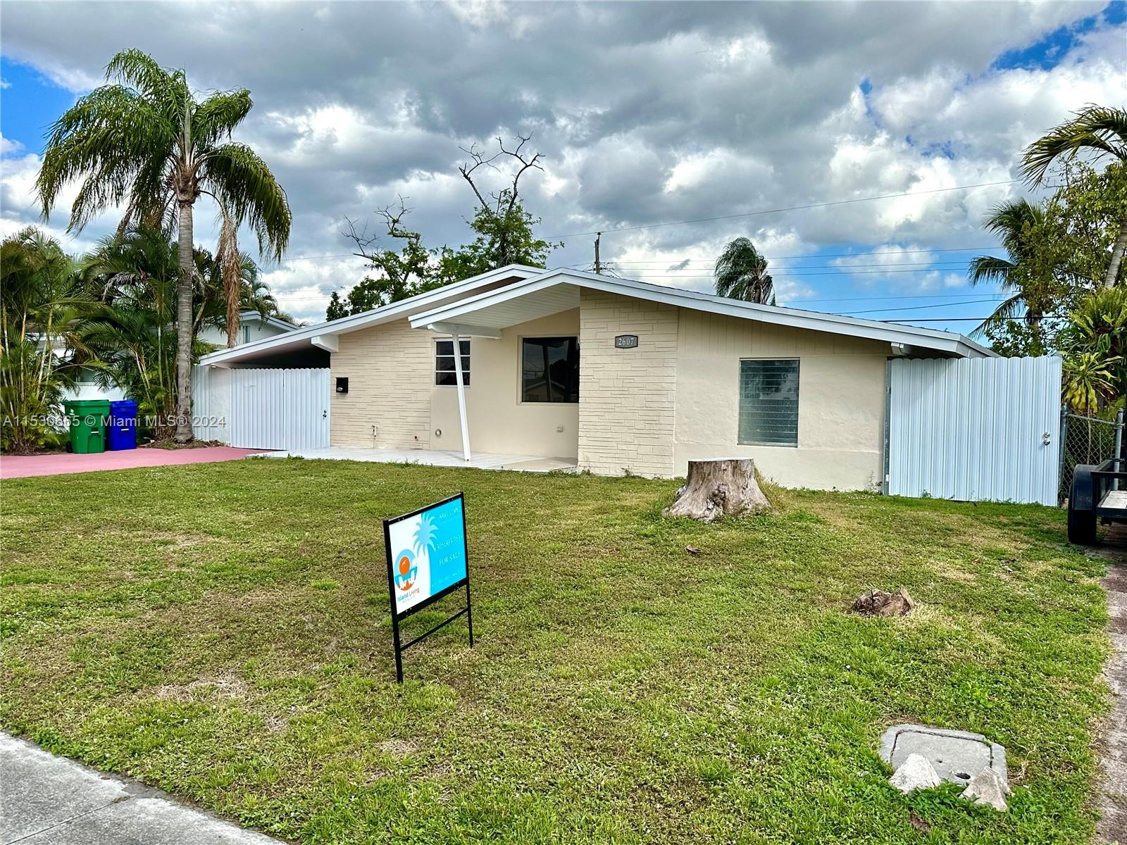 2607 Island Dr, Miramar, FL, 33023 United States, 3 Bedrooms Bedrooms, ,1 BathroomBathrooms,Residential,For Sale,Island Dr,A11530665