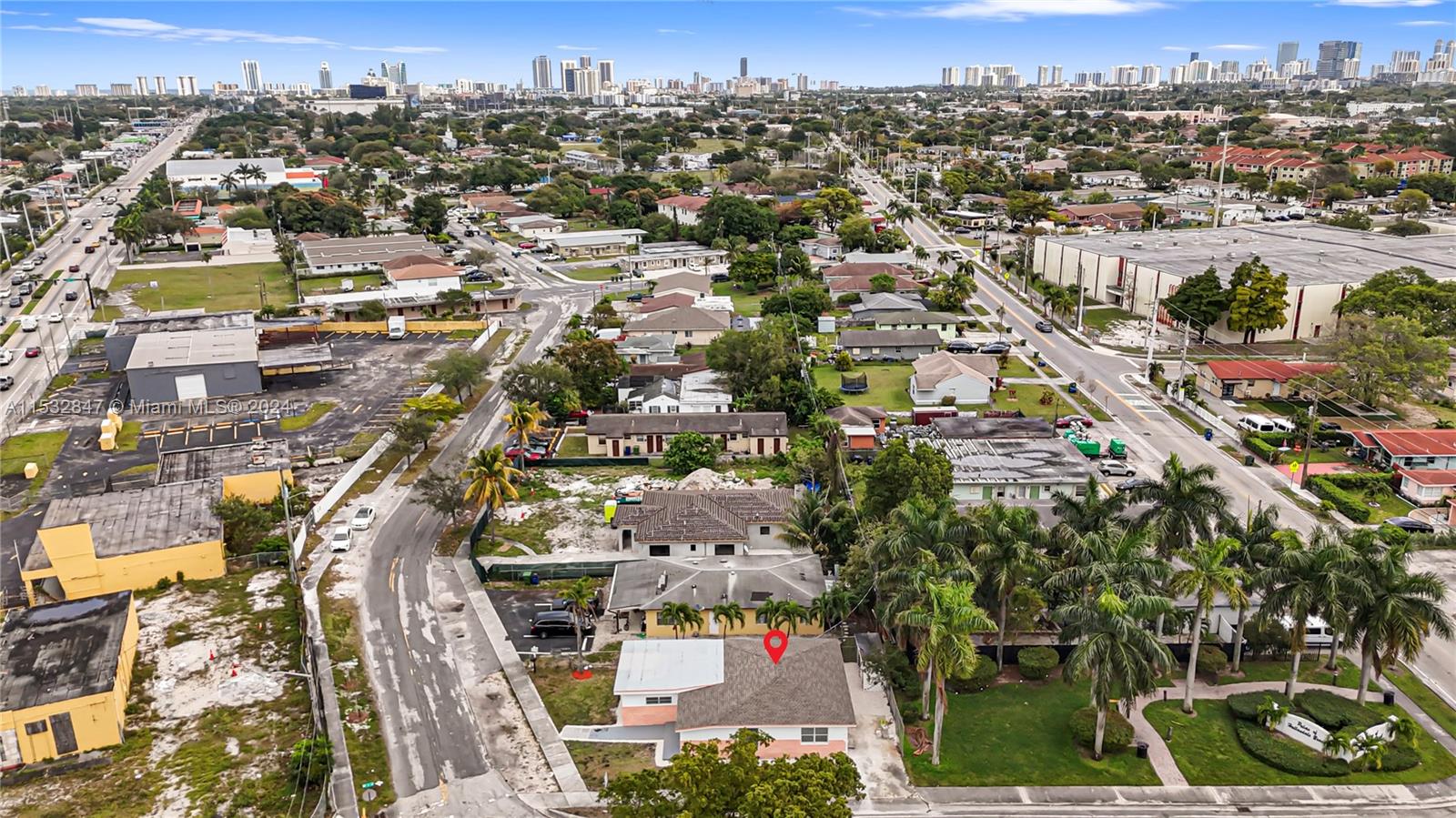 988 NW 10th St 1, Hallandale Beach, Florida 33009, 3 Bedrooms Bedrooms, ,2 BathroomsBathrooms,Residentiallease,For Rent,988 NW 10th St 1,A11532847