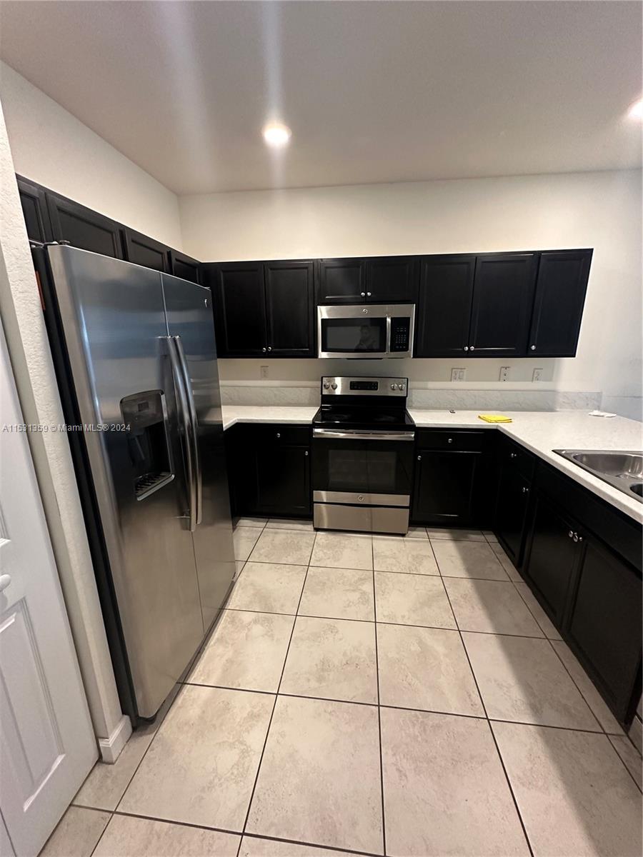 11416 SW 250th St 11416, Homestead, Florida 33032, 3 Bedrooms Bedrooms, ,2 BathroomsBathrooms,Residentiallease,For Rent,11416 SW 250th St 11416,A11531359
