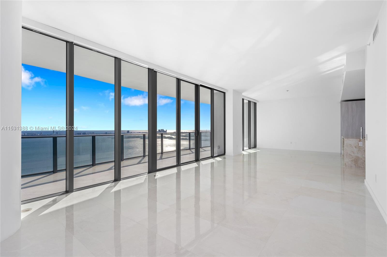 3131 NE 7th Ave PH5003, Miami, Florida 33137, 4 Bedrooms Bedrooms, 8 Rooms Rooms,5 BathroomsBathrooms,Residential,For Sale,3131 NE 7th Ave PH5003,A11531388