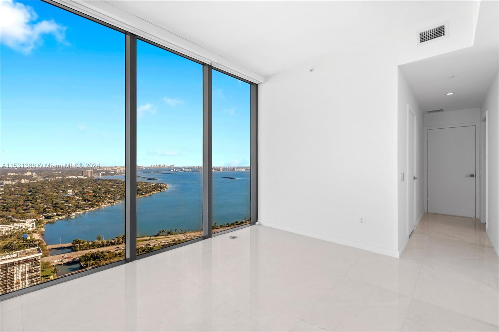 3131 NE 7th Ave PH5003, Miami, Florida 33137, 4 Bedrooms Bedrooms, 8 Rooms Rooms,5 BathroomsBathrooms,Residential,For Sale,3131 NE 7th Ave PH5003,A11531388