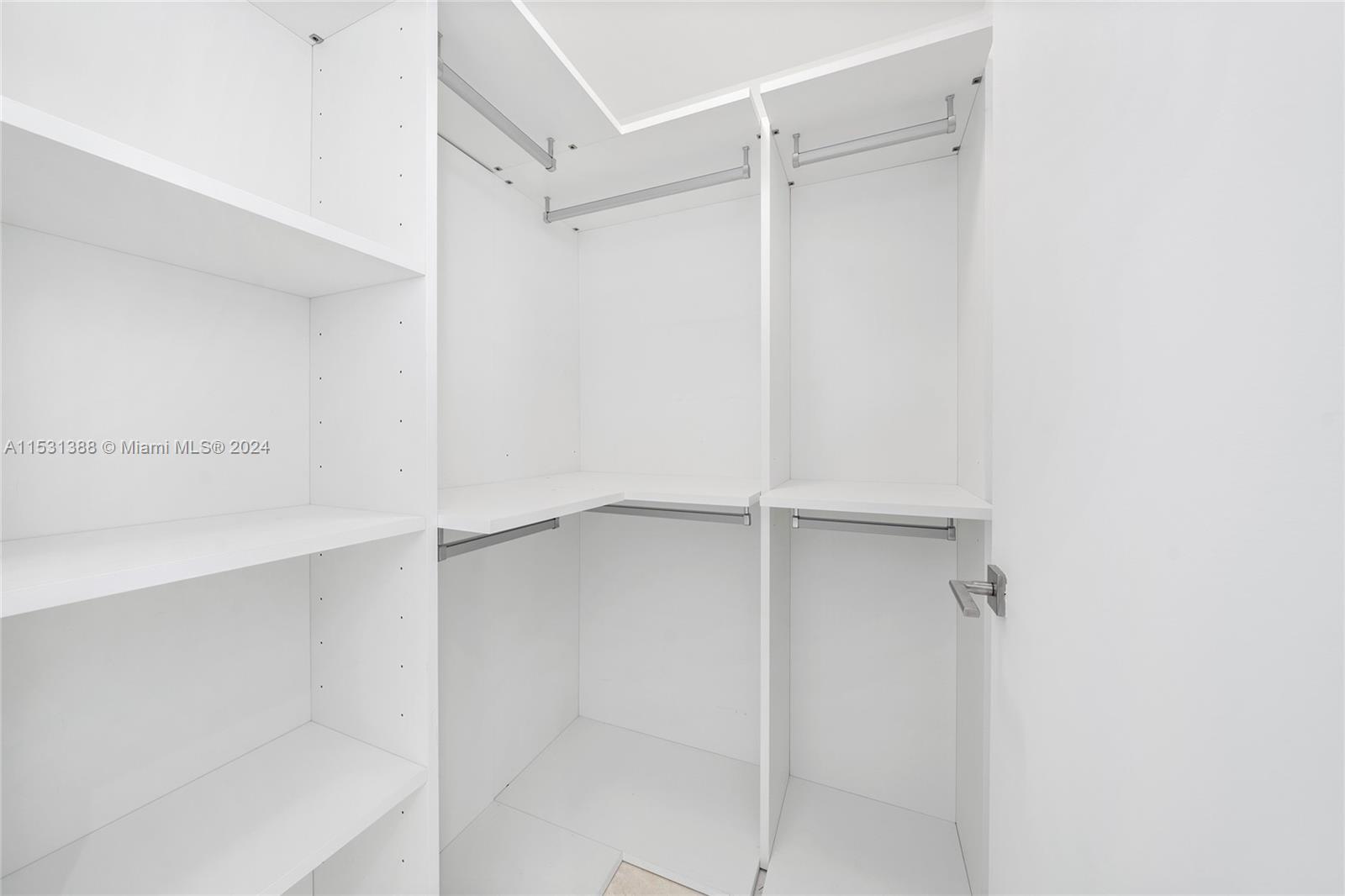 3131 NE 7th Ave PH5003, Miami, Florida 33137, 4 Bedrooms Bedrooms, 8 Rooms Rooms,5 BathroomsBathrooms,Residential,For Sale,3131 NE 7th Ave PH5003,A11531388