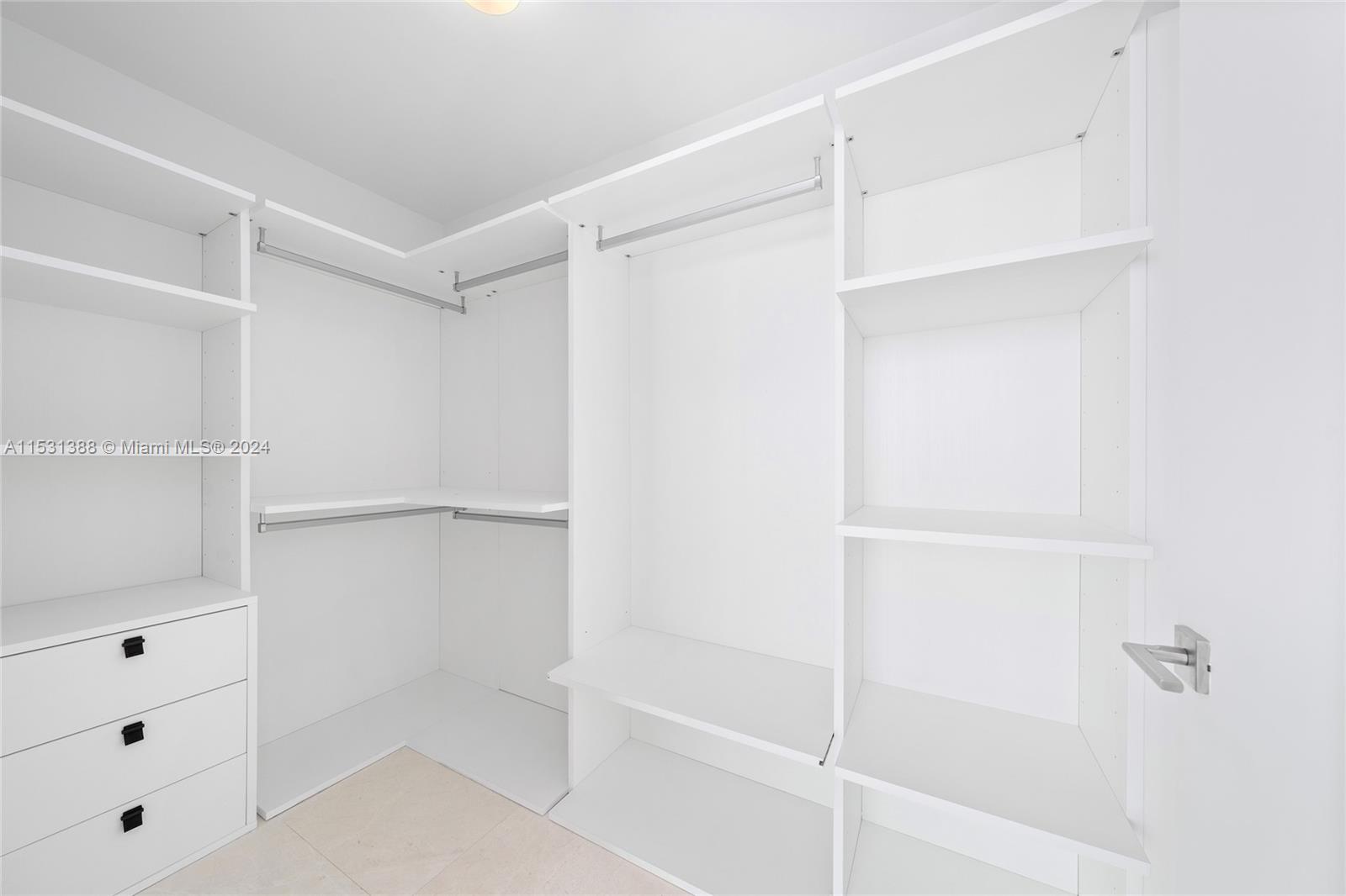 3131 NE 7th Ave PH5003, Miami, Florida 33137, 4 Bedrooms Bedrooms, 8 Rooms Rooms,5 BathroomsBathrooms,Residential,For Sale,3131 NE 7th Ave PH5003,A11531388