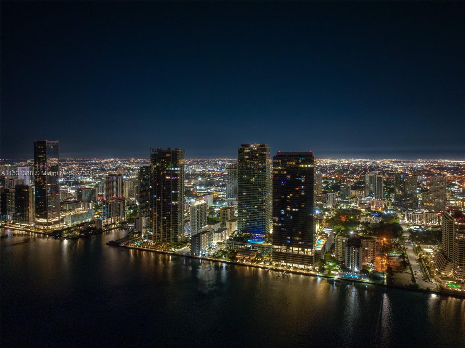 3131 NE 7th Ave PH5003, Miami, Florida 33137, 4 Bedrooms Bedrooms, 8 Rooms Rooms,5 BathroomsBathrooms,Residential,For Sale,3131 NE 7th Ave PH5003,A11531388