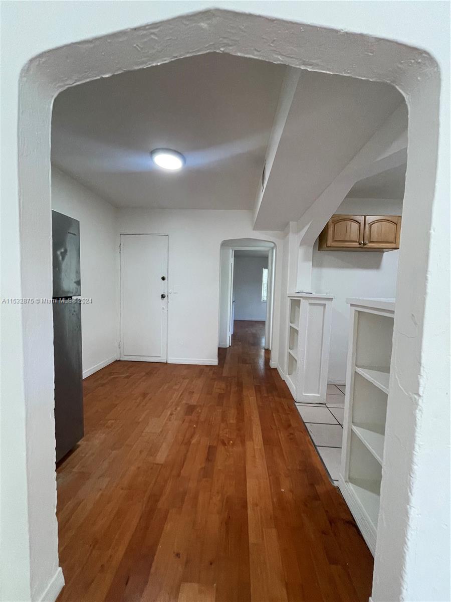550 NE 63rd St 1, Miami, Florida 33138, 1 Bedroom Bedrooms, ,1 BathroomBathrooms,Residentiallease,For Rent,550 NE 63rd St 1,A11532875