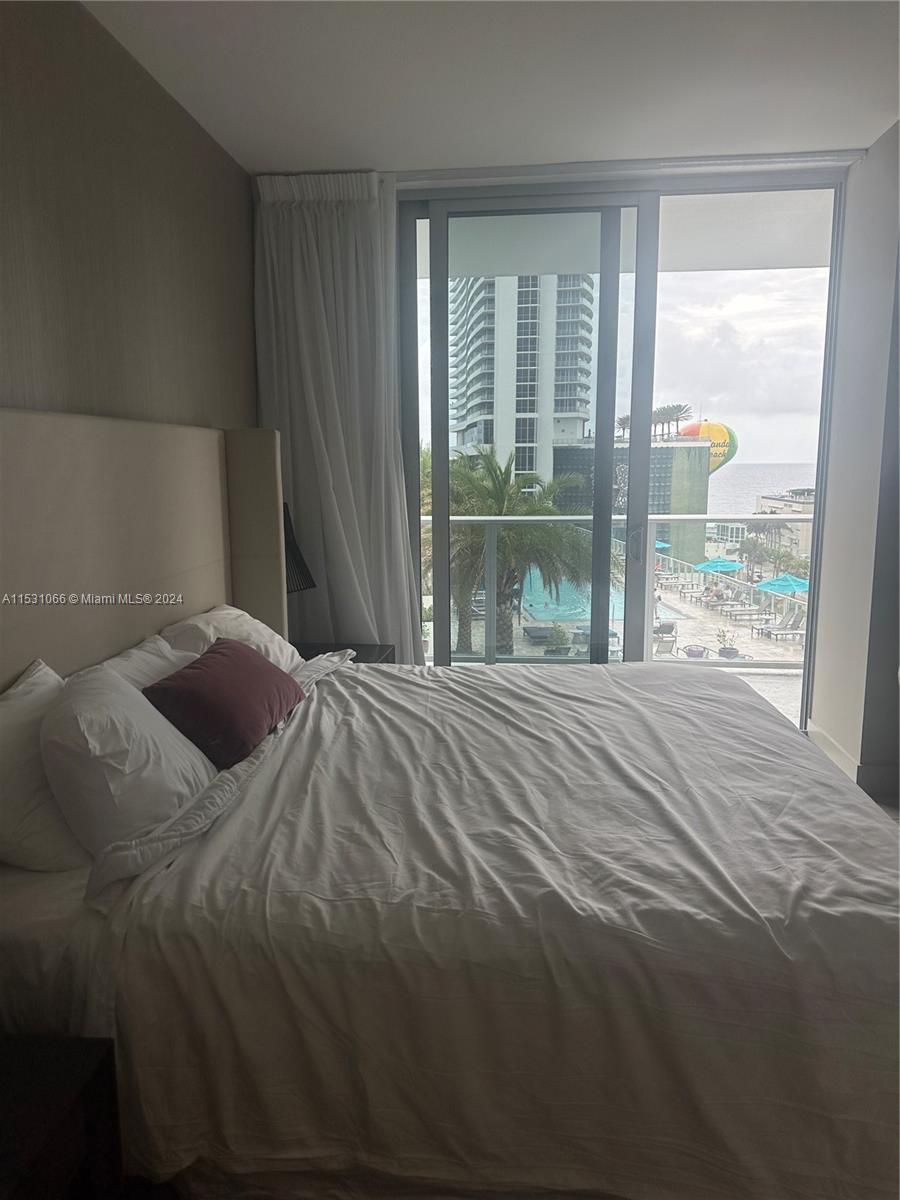 4010 S Ocean Dr R707, Hollywood, Florida 33019, 2 Bedrooms Bedrooms, ,2 BathroomsBathrooms,Residential,For Sale,4010 S Ocean Dr R707,A11531066