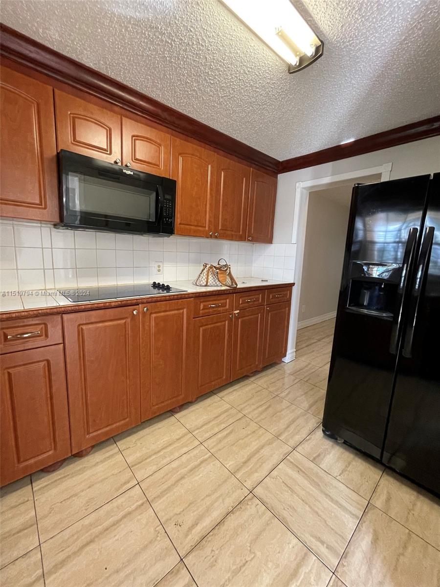 661 University Dr, Pembroke Pines, FL, 33024 United States, 1 Bedroom Bedrooms, ,1 BathroomBathrooms,Residential,For Sale,University Dr,A11519794