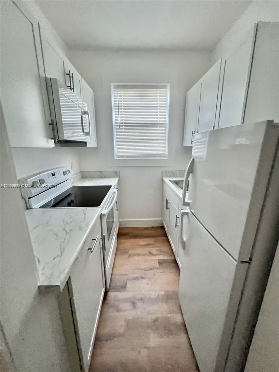 114 Antilla Ave, Coral Gables, Florida 33134, ,Commercialsale,For Sale,114 Antilla Ave,A11532923