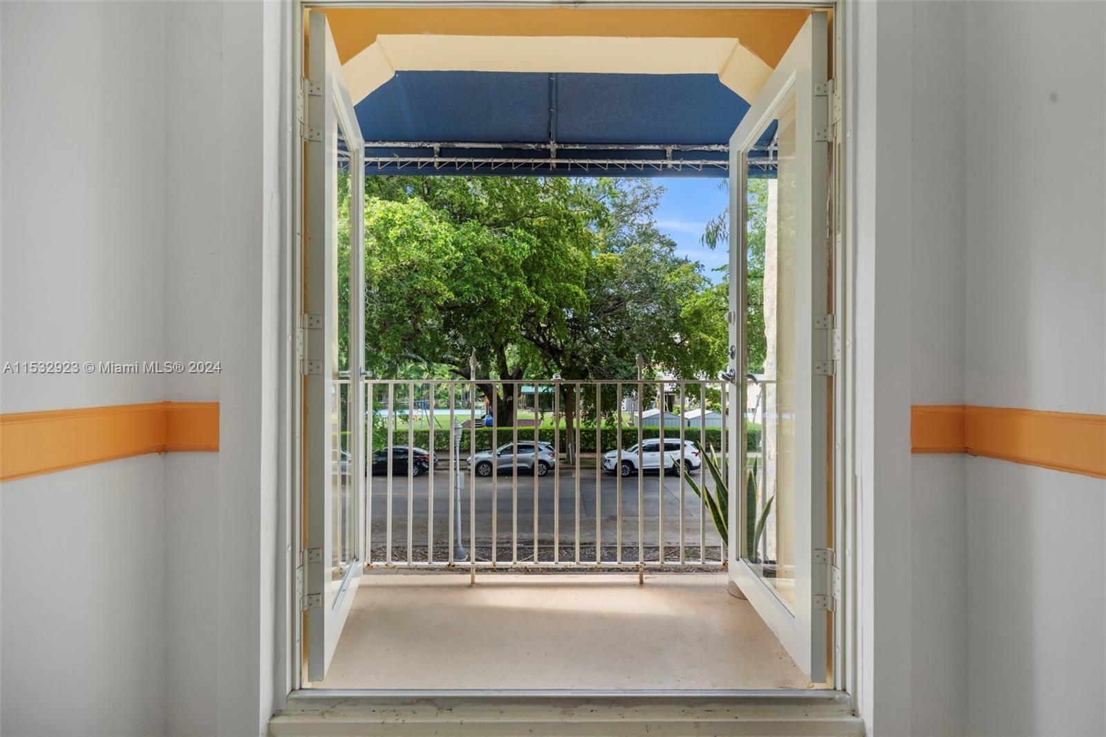 114 Antilla Ave, Coral Gables, Florida 33134, ,Commercialsale,For Sale,114 Antilla Ave,A11532923